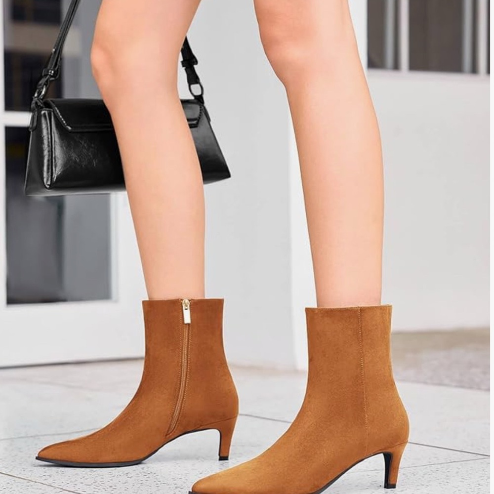 Tan Heeled Boots with Pointed Toe and Side Zipper